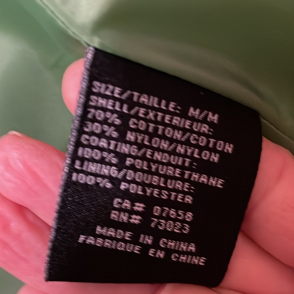 Pretty green lightweight double breasted trench coat with belt - Picture 9 of 10